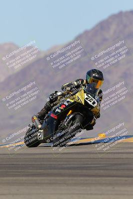 media/Sep-25-2023-Moto Forza (Mon) [[81ffa65e0a]]/A Group/Session 4 (Turn 9)/
